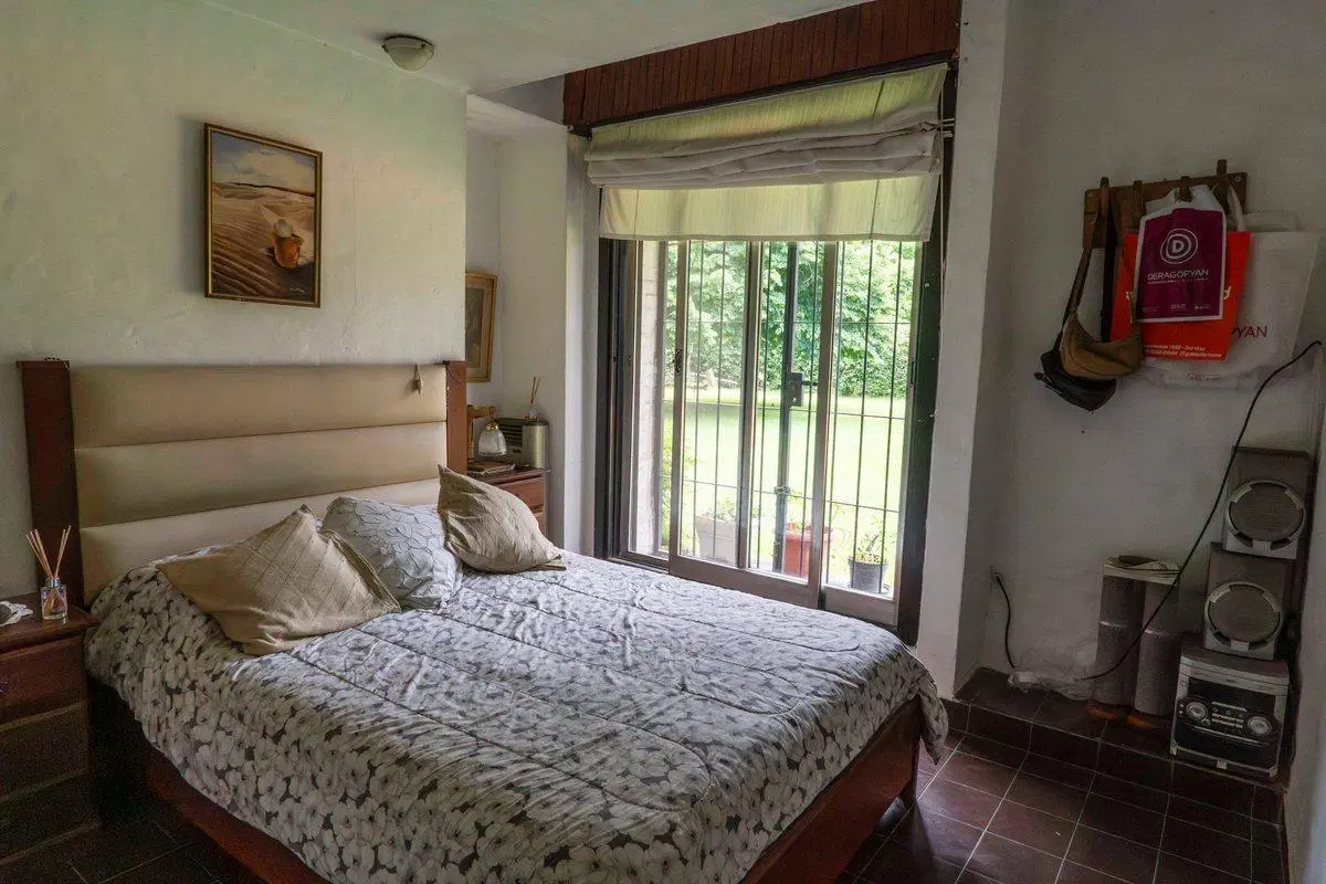 VENTA CASA 5 AMB  PILETA MANUEL ALBERTI PILAR 2