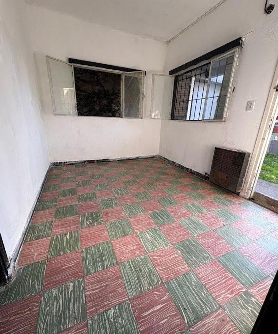Foto de CASA - AMPLIO PARQUE - JOSÉ C. PAZ - APTO CREDITO, imagen 4