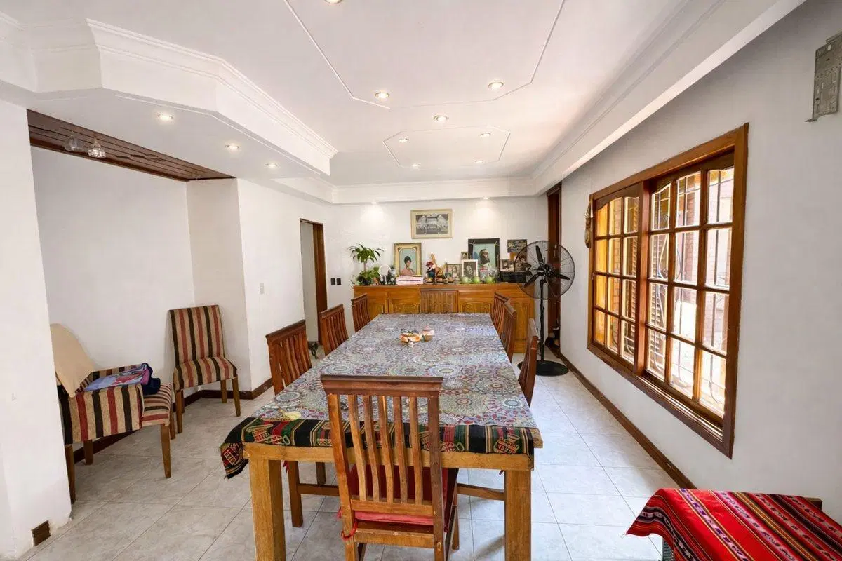 VENTA CASA EN PILAR CENTRO CALLE BOLIVAR AL 800 3