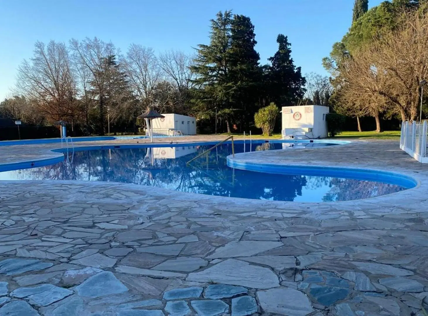 Venta Lote en Las Brisas Country Club, Pilar - 5