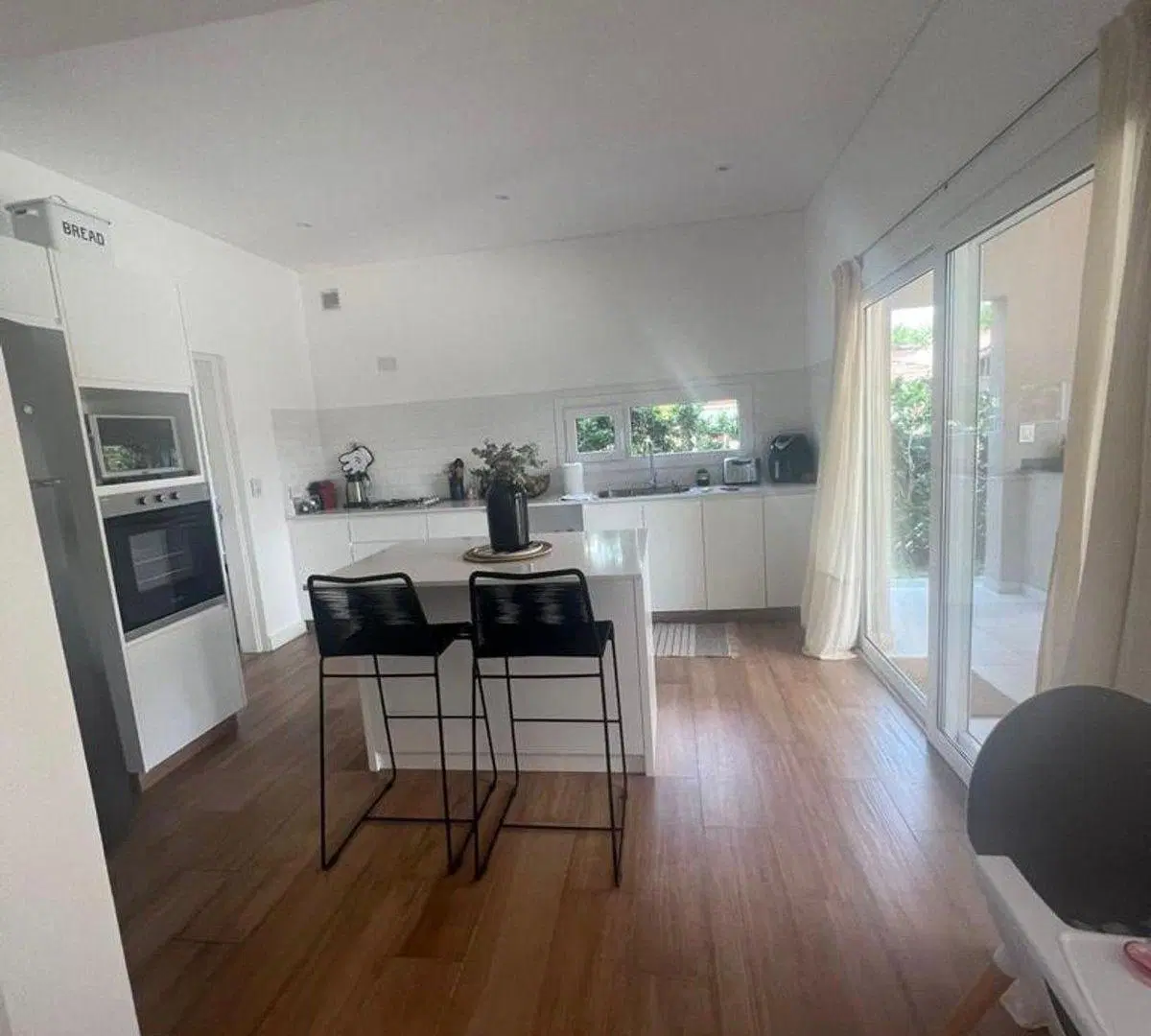 Increible casa en venta en Indio Cua APTA CREDITO 5