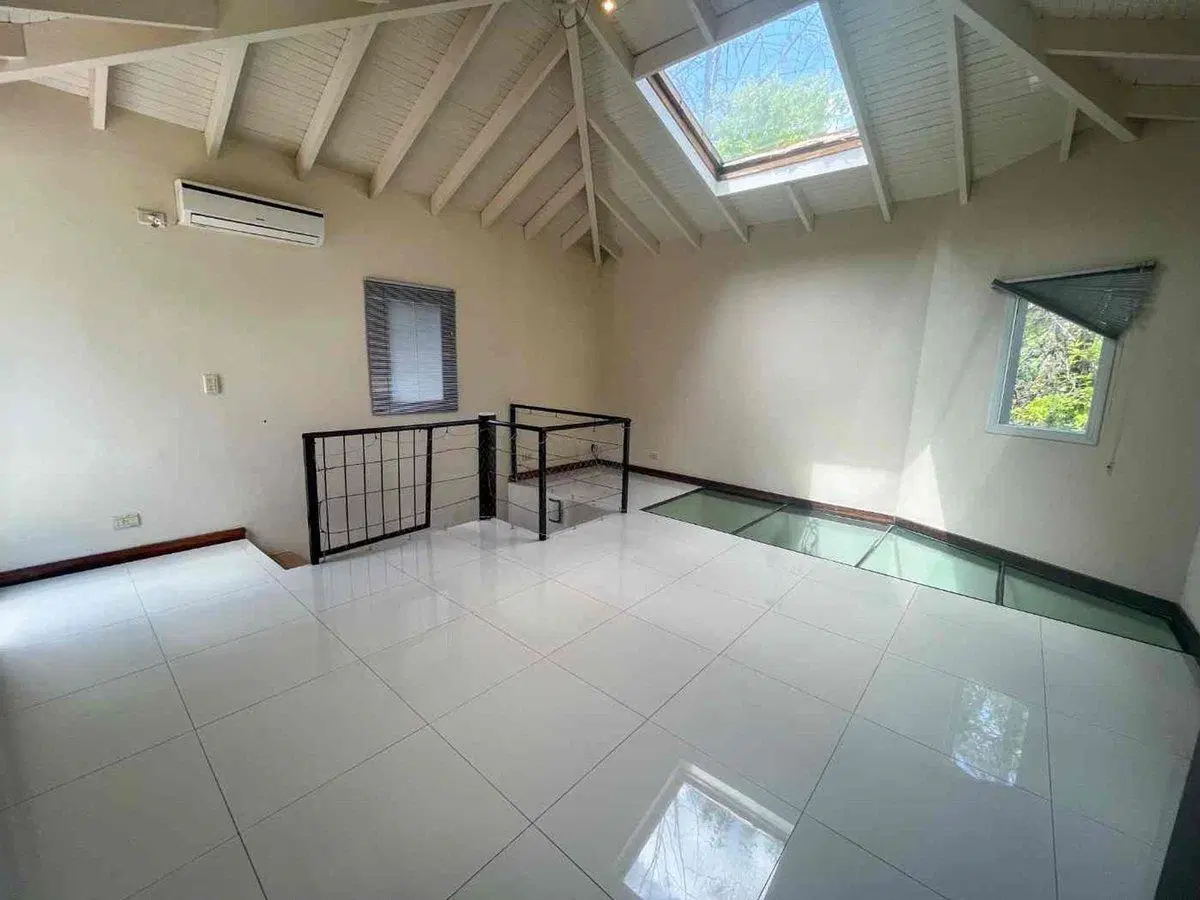 VENTA CASA 4 AMB PILAR ROBLES DEL MONARCA 4