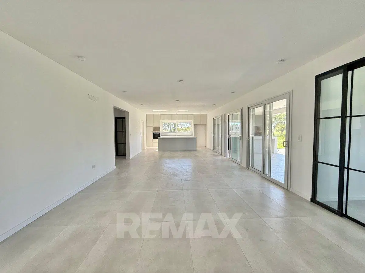 VENTA CASA 5 AMB. TILBURY PILARA FINANCIACIÓN 5