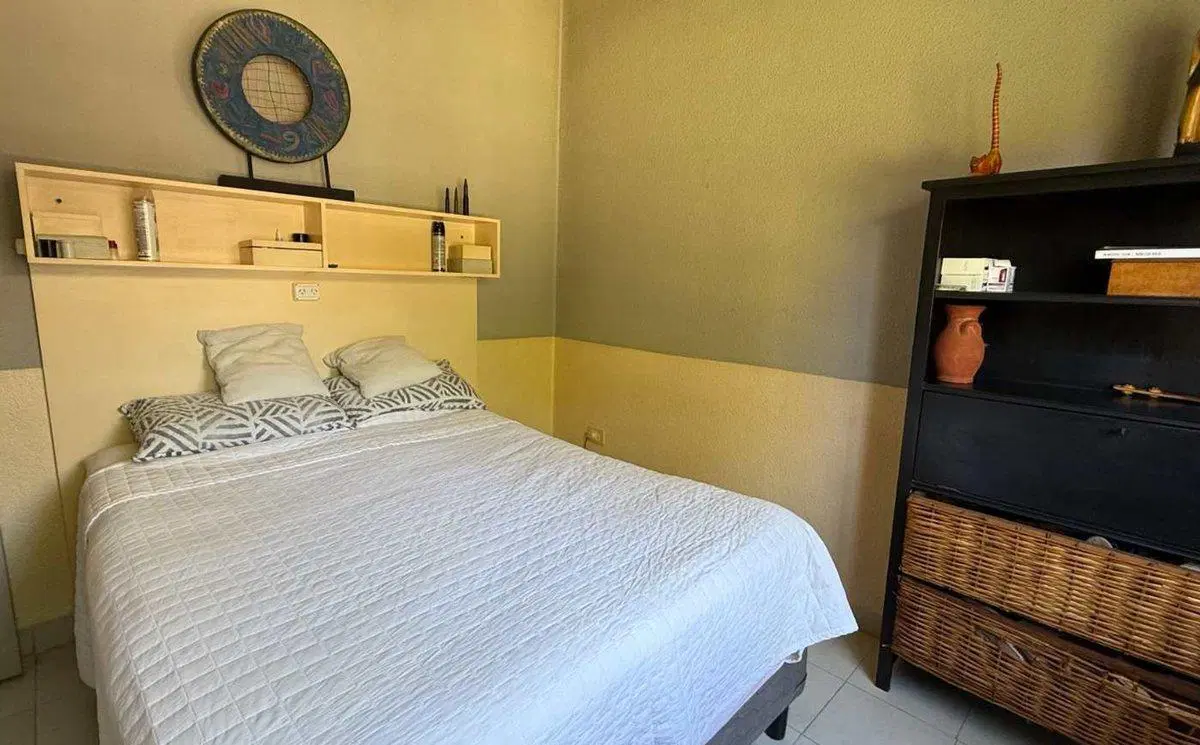 VENTA CASA QUINTA + CASA CASEROS  LA REJA MORENO 4