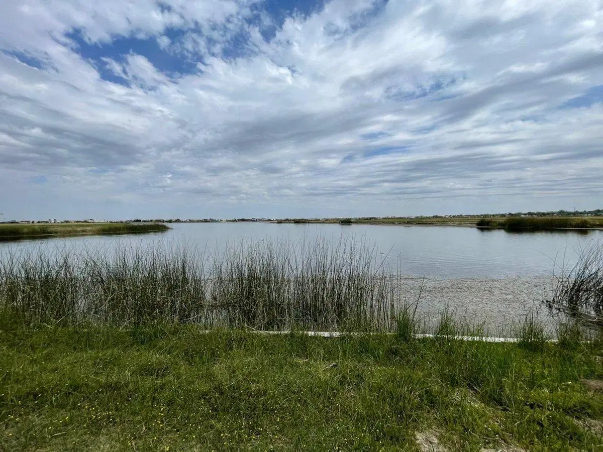 VENTA  LOTE AL AGUA AMARRAS PUERTOS DEL LAGO 1022M 2