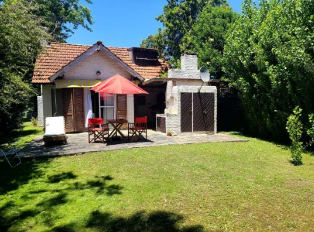 Venta Casa en Las Brisas Country Pilar 5