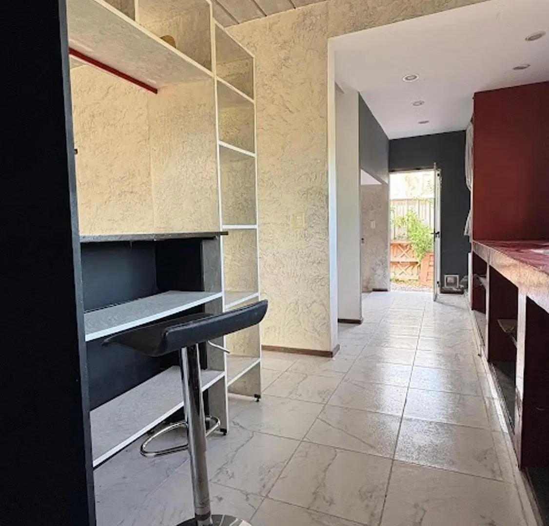 CASA 4 AMB. - PILETA - BARRIO PRIVADO - MANZANARES 2