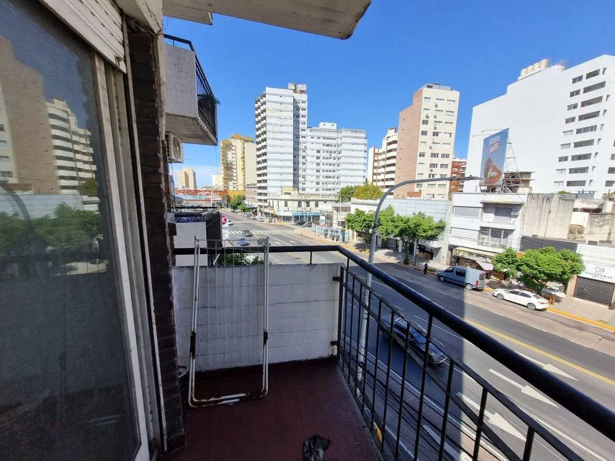 VENTA DEPARTAMENTO DOS AMBIENTES , AVELLANEDA . 4