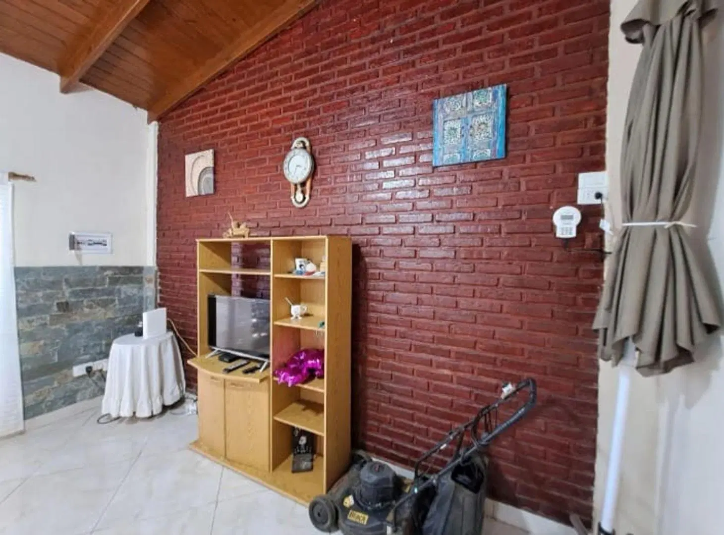 VENTA CASA JOSE C PAZ CON PILETA 3