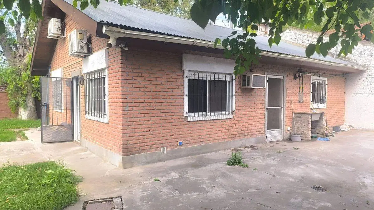 VENTA CASA DEL VISO PILETA 3