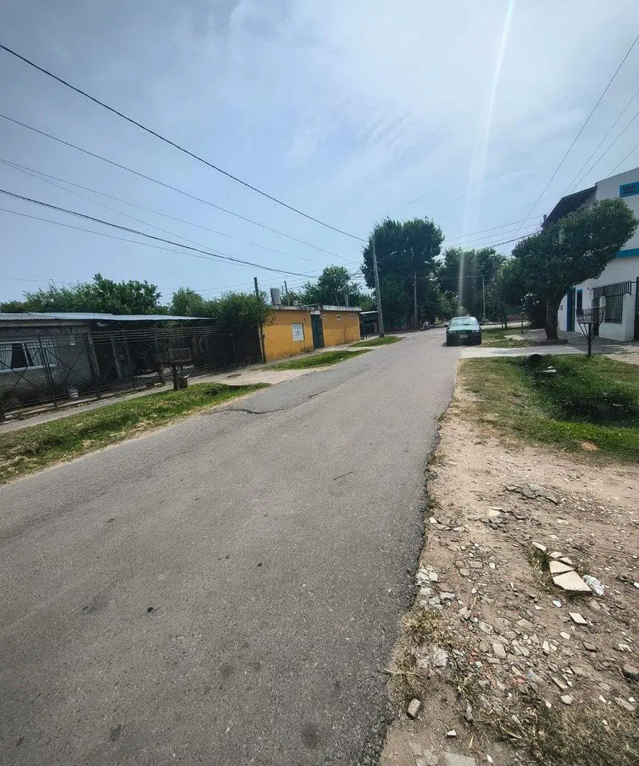 Venta casa multifamiliar PILAR DERQUI 460mtr total 8