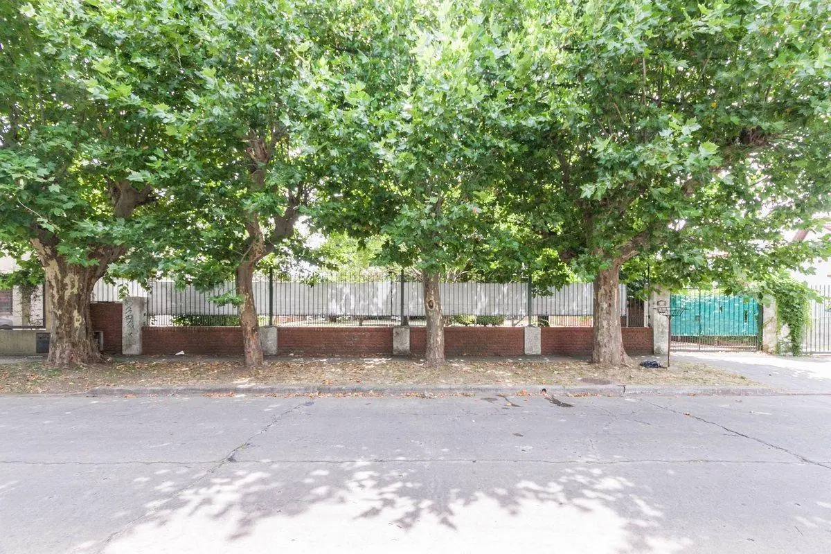 VENTA CASA 5 AMBIENTES EN TURDERA S/ LOTE 1000M2 3