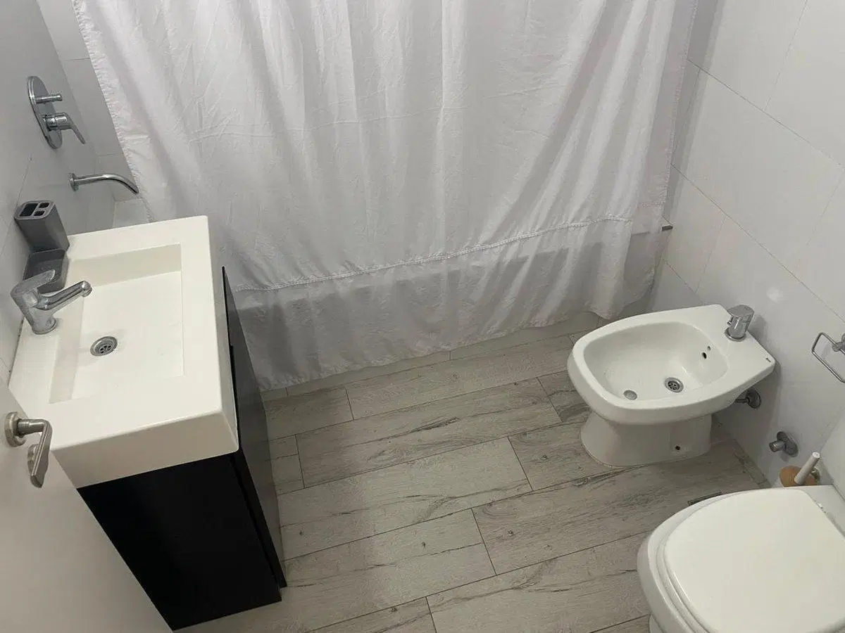 Venta departamento 2 ambientes  La Agustina Pilar 8
