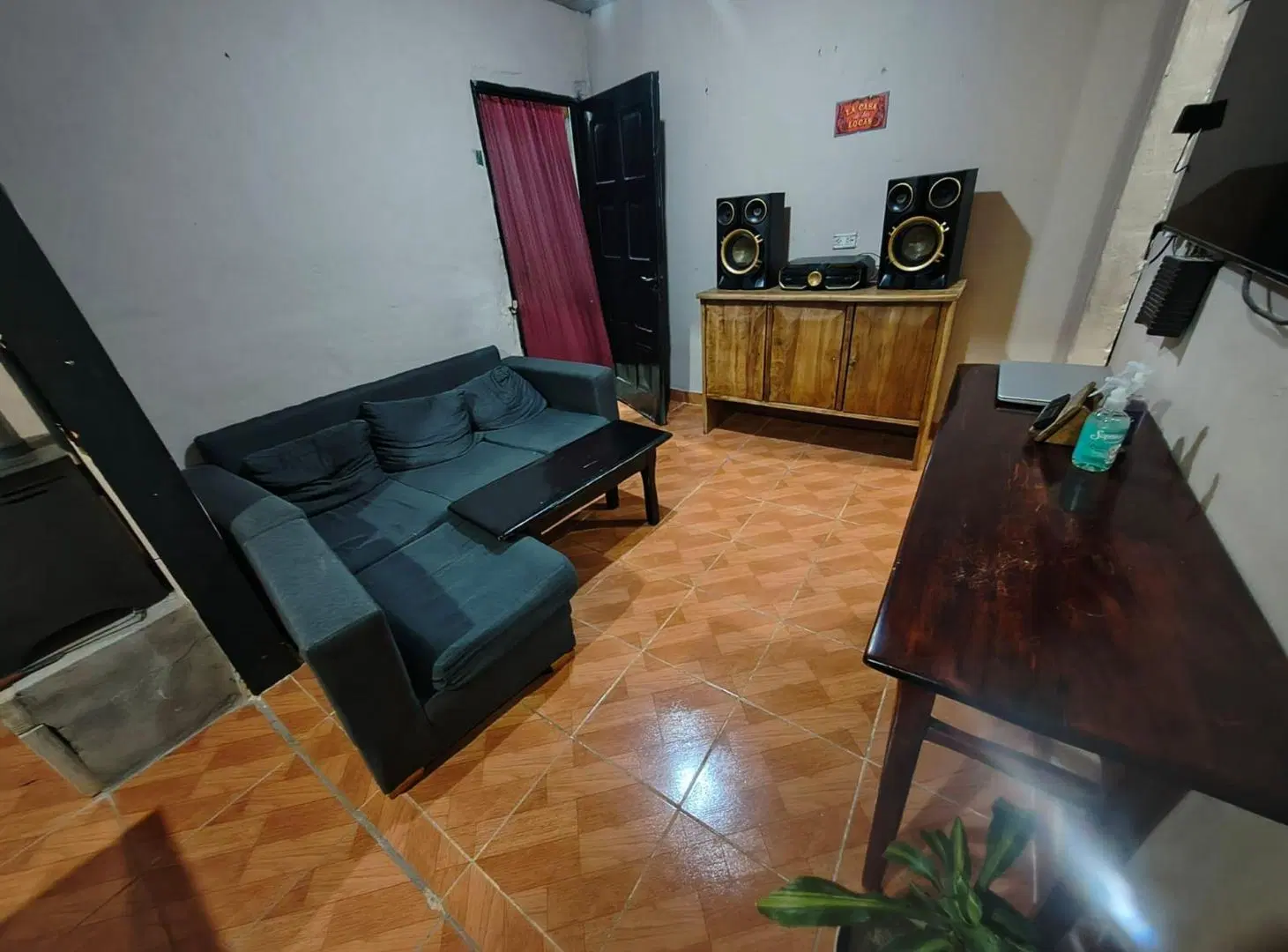 VENTA CASA PILAR PTE DERQUI 4 AMBIENTES 8