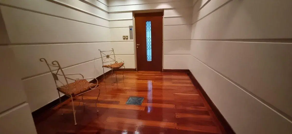 VENTA DEPARTAMENTO SEIS AMBIENTES FLORES  COCHERA 4