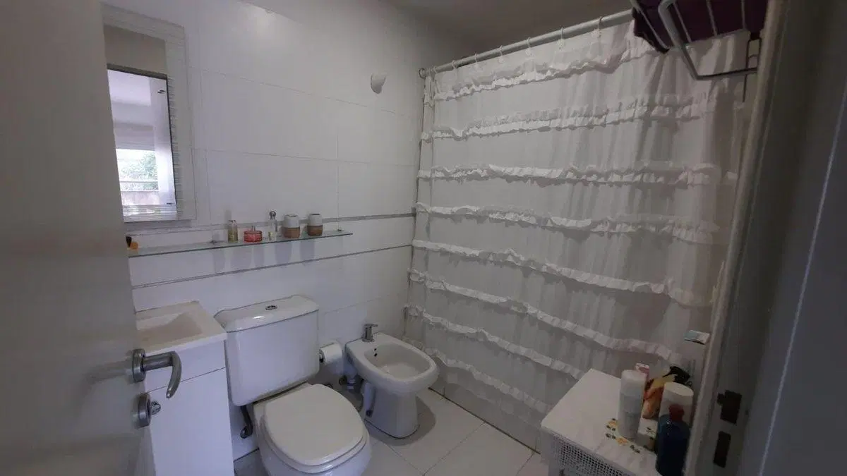 VENTA DEPARTAMENTO 2 AMBIENTES PILAR COCHERA 4
