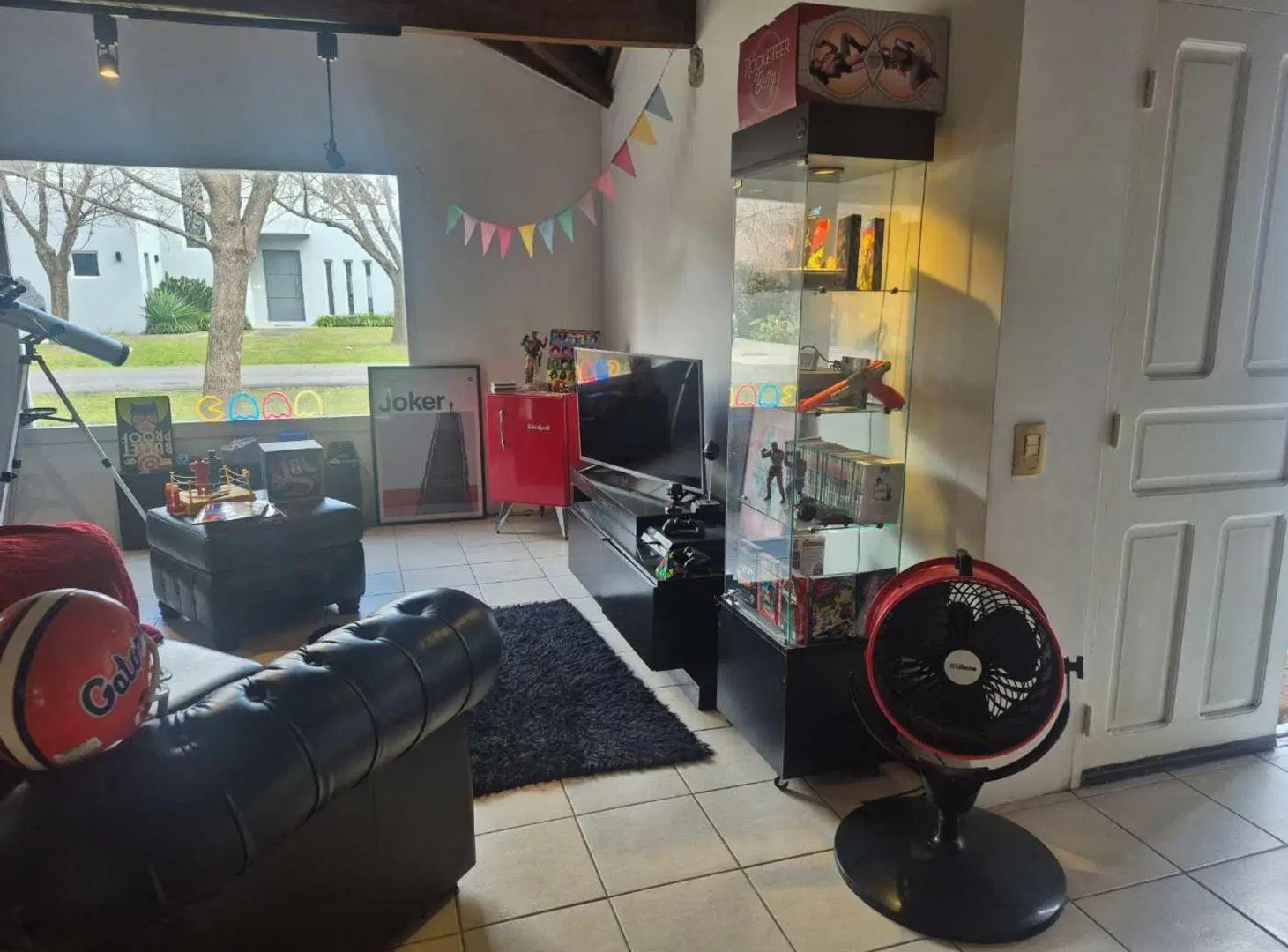 VENTA CASA 4 AMBIENTES BARRIO LOS PILARES 2
