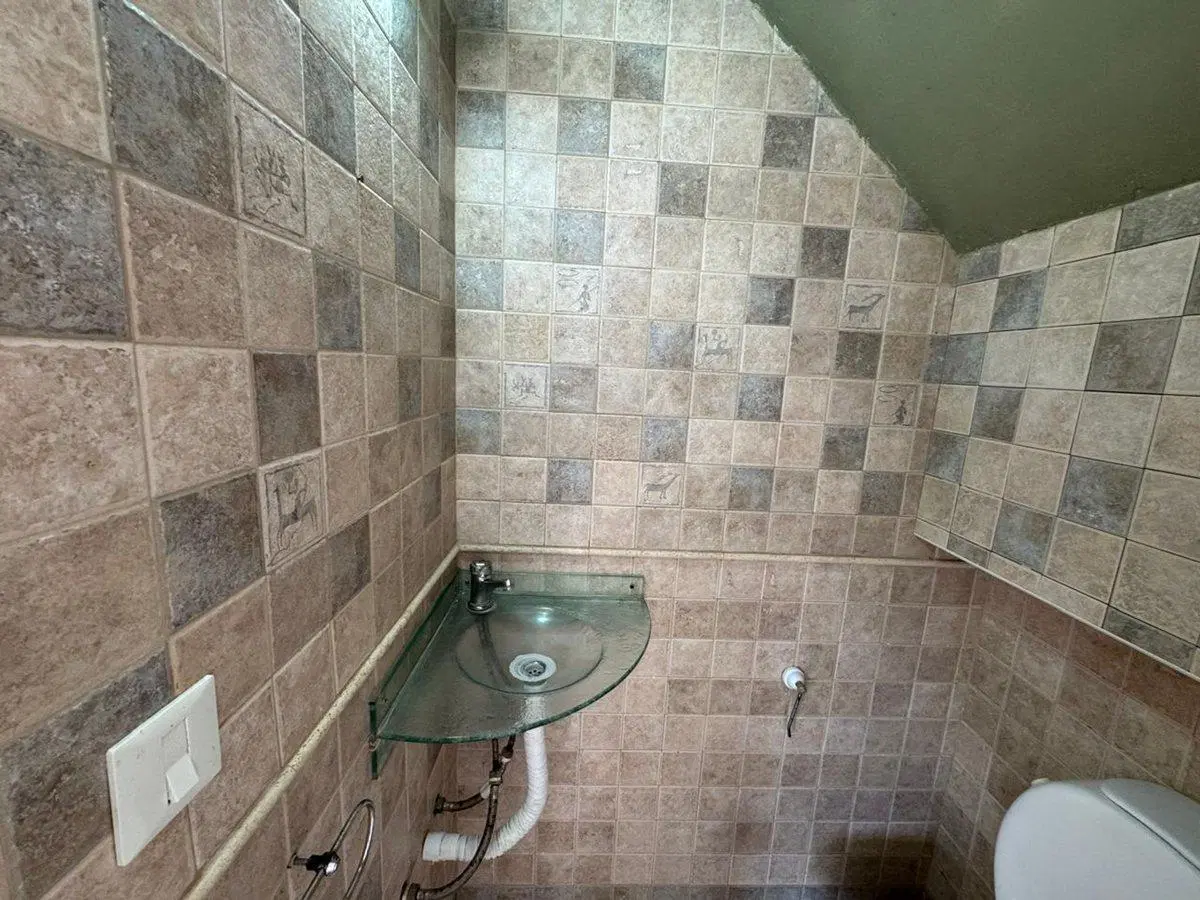 Casa en Venta en el Centro de Capilla del Señor 5