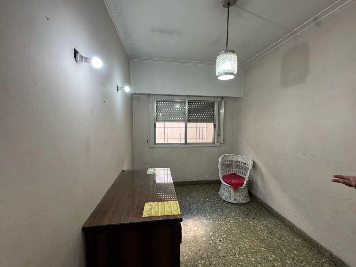ALQUILER COMERCIAL CASA CENTRO DE PILAR 5