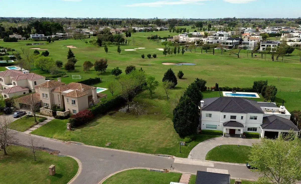 VENTA DE LOTE ESCOBAR HARAS SANTA MARIA LAS LOMAS 5