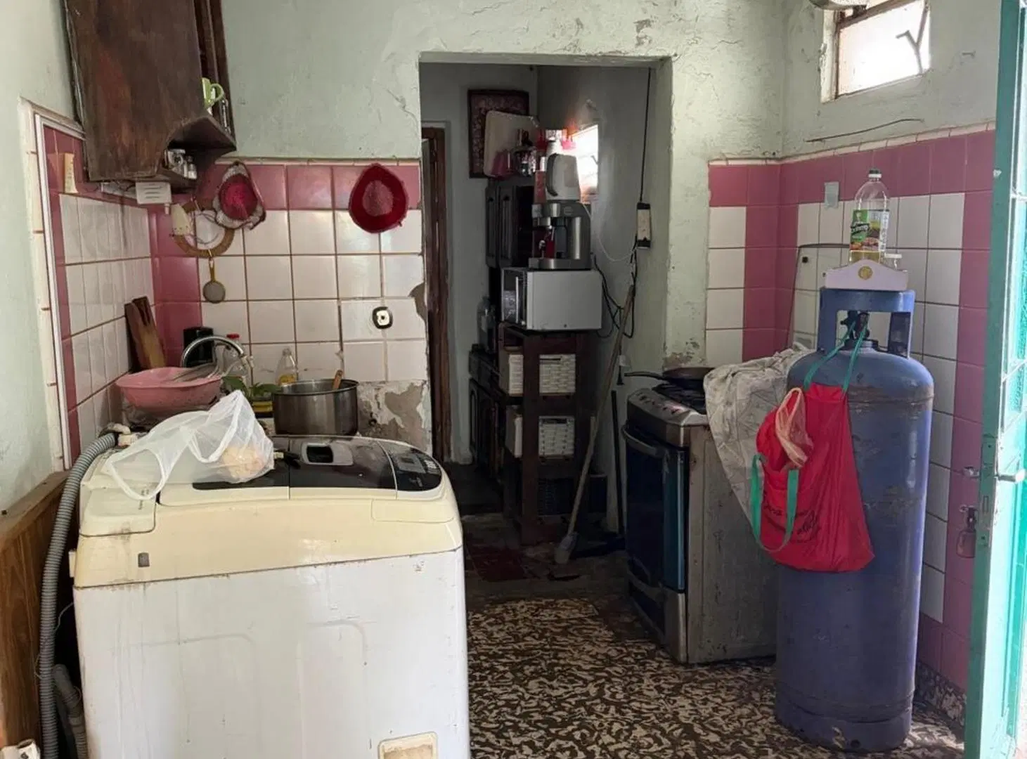 VENTA CASA 3 AMBIENTES PILAR LOCALES AL FRENTE 3