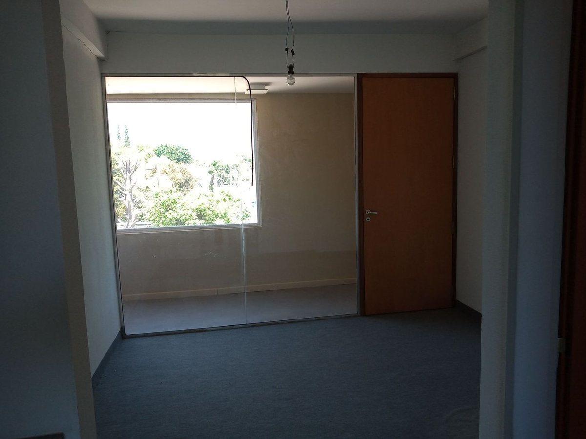 OFICINA EN VENTA - KM 41 Pilar