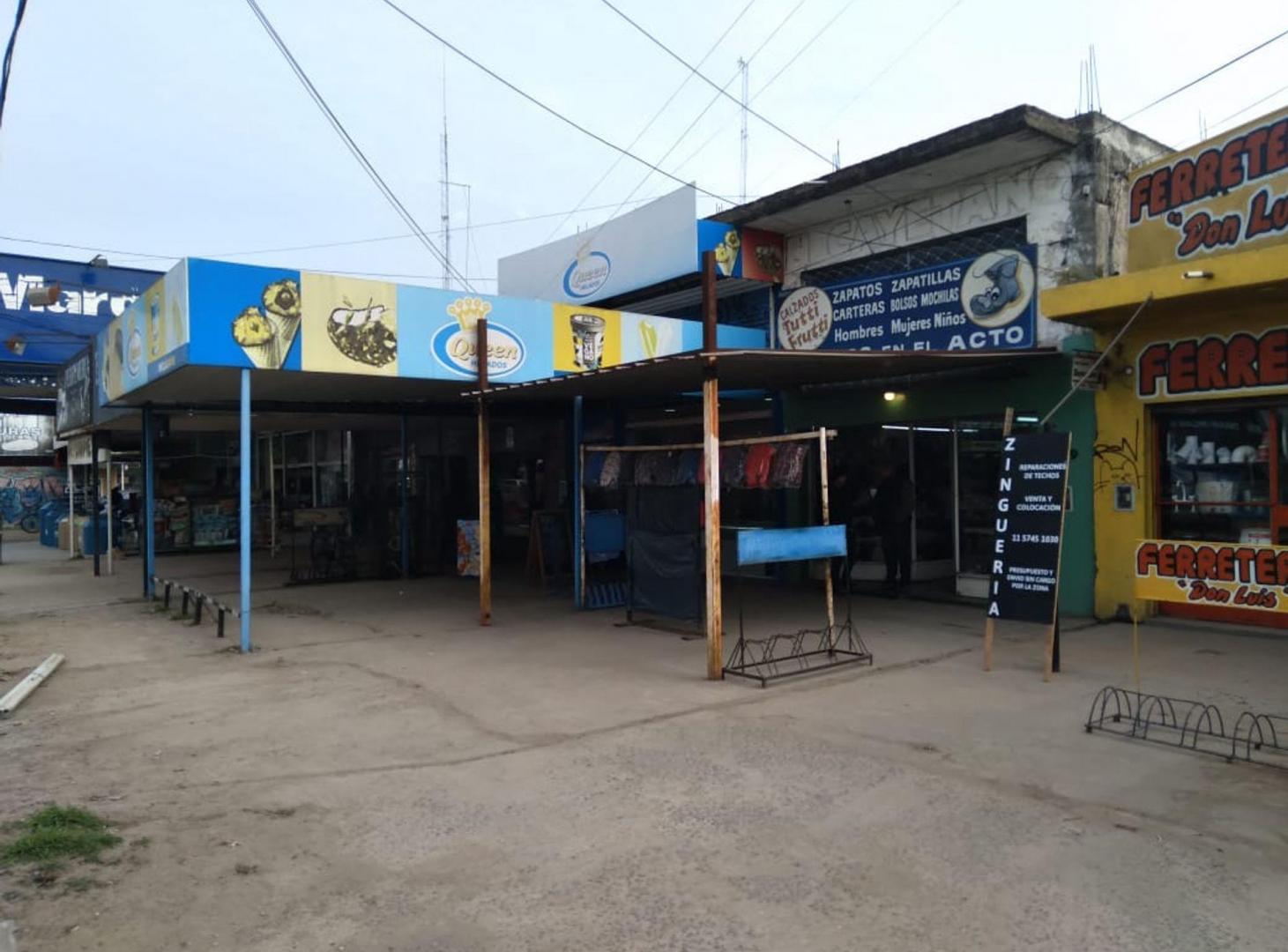 Foto de Venta Local Depósito Oficina Maquinista Savio, imagen 1