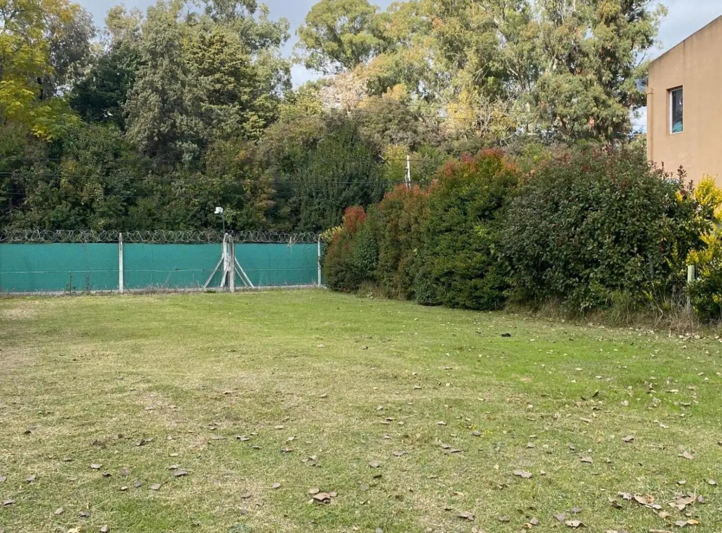 Venta lote en Pilar, Las Brisas Country Club 2