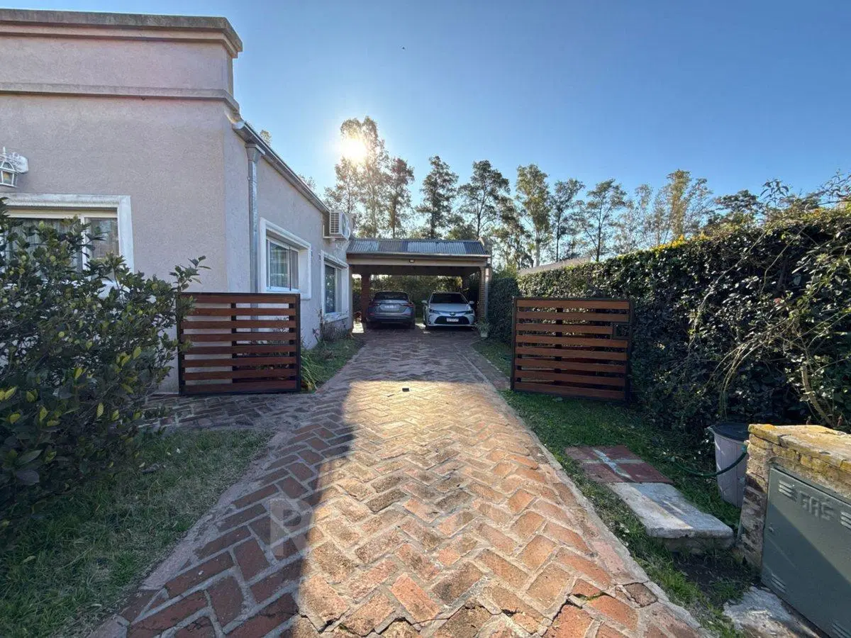 VENTA CASA 4 AMB B. LOS TRES CONILES 4