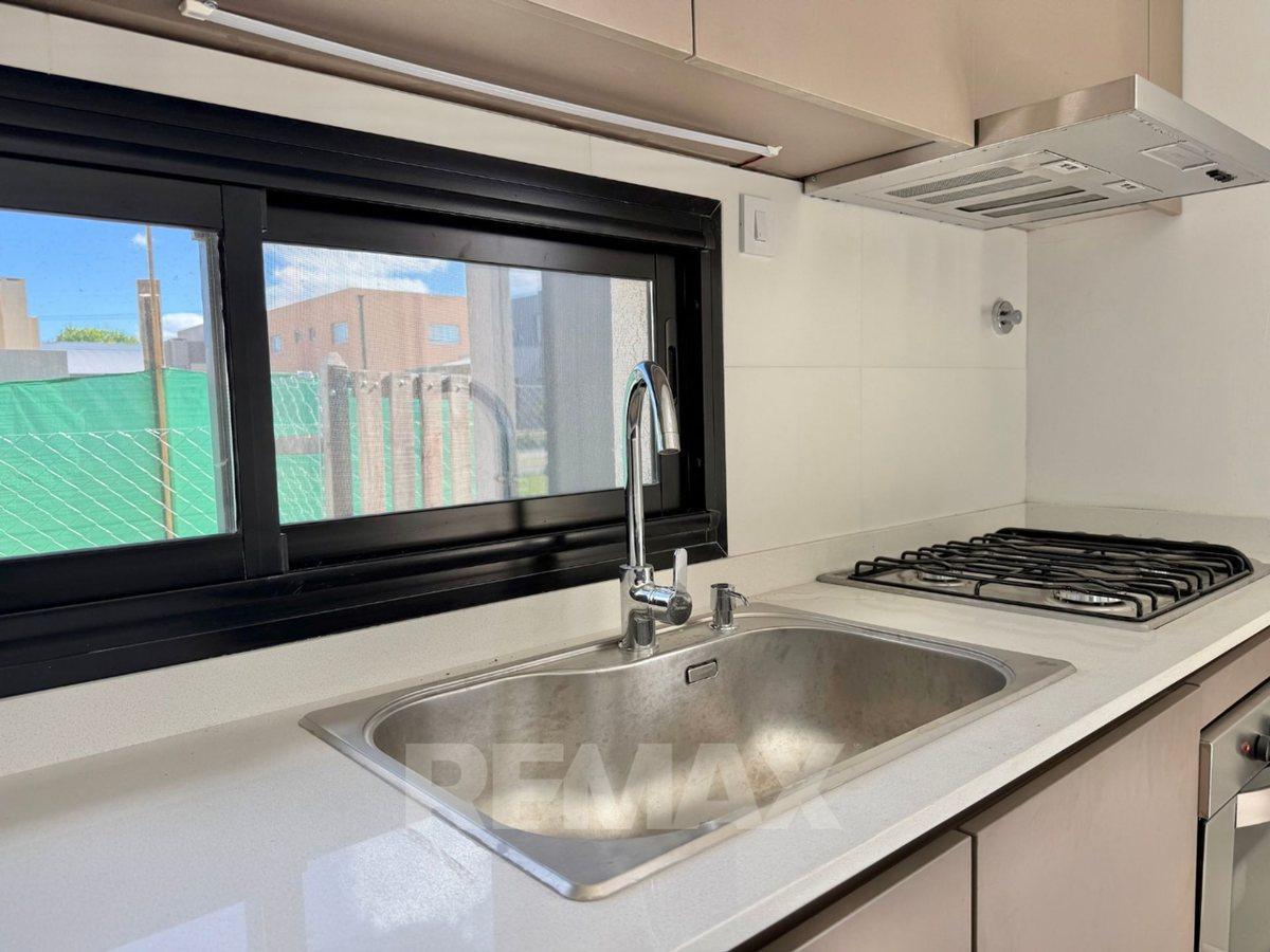 Foto de VENTA DUPLEX 4 AMB. A ESTRENAR SPRINGPARK PILAR, imagen 2