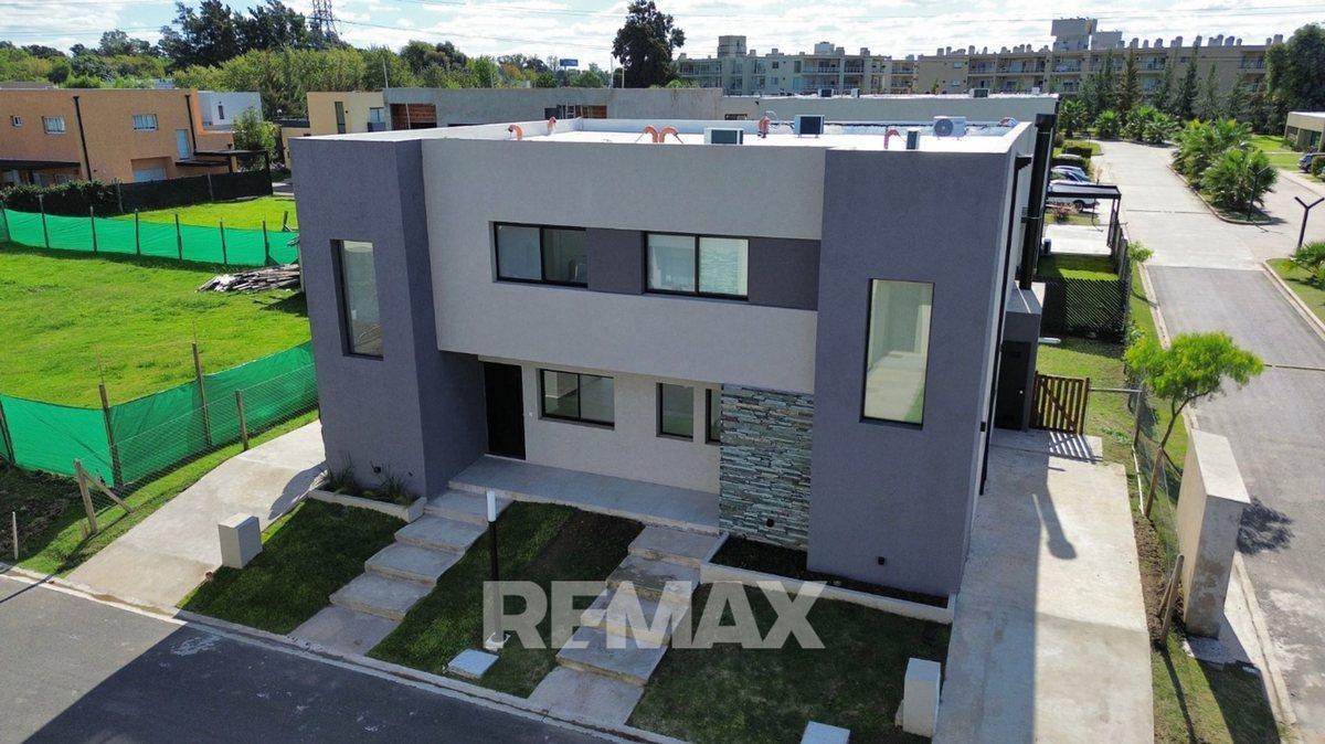 Foto de VENTA DUPLEX 4 AMB. A ESTRENAR SPRINGPARK PILAR, imagen 1