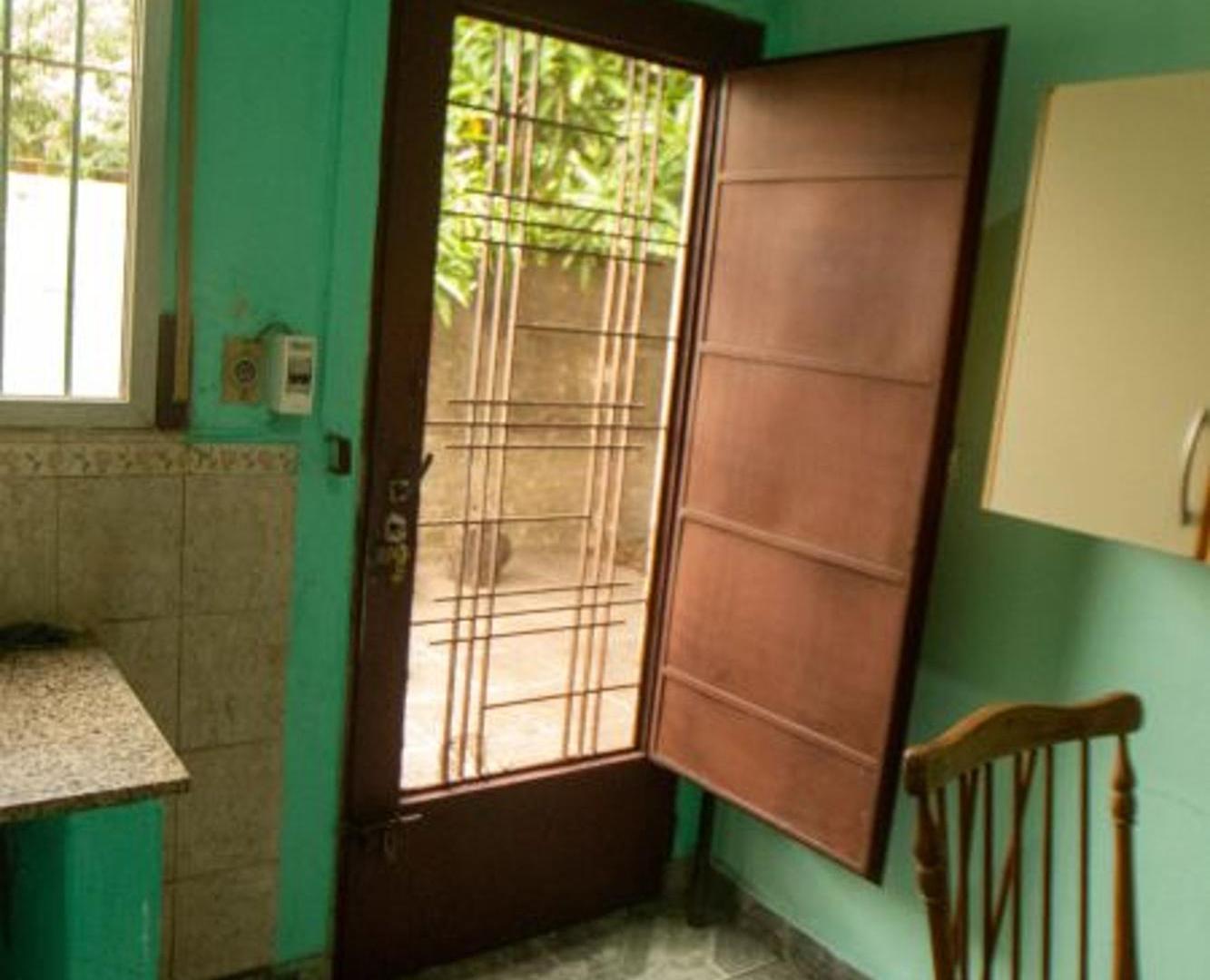 Foto de VENTA CASA 3 AMB EN ITUZAINGO, imagen 1