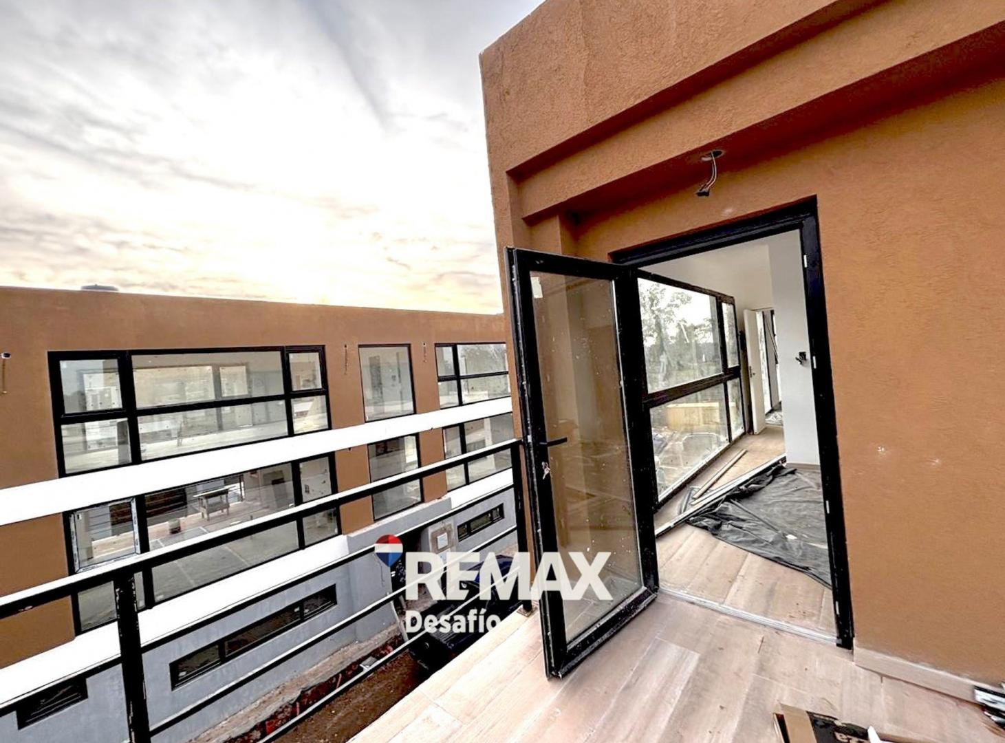 Foto de VENTA PENTHOUSE 2 AMB BIO PILAR FINANCIADO, imagen 2