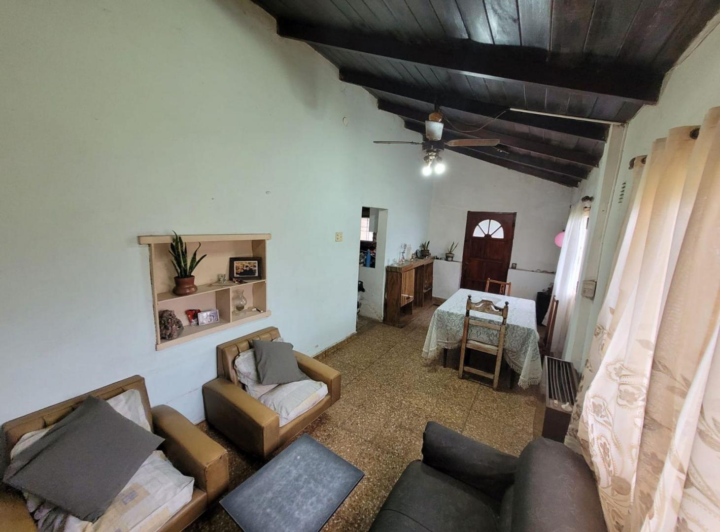 Foto de VENTA CASA 4 AMBIENTES SAN MIGUEL CON 2 MONOS, imagen 1