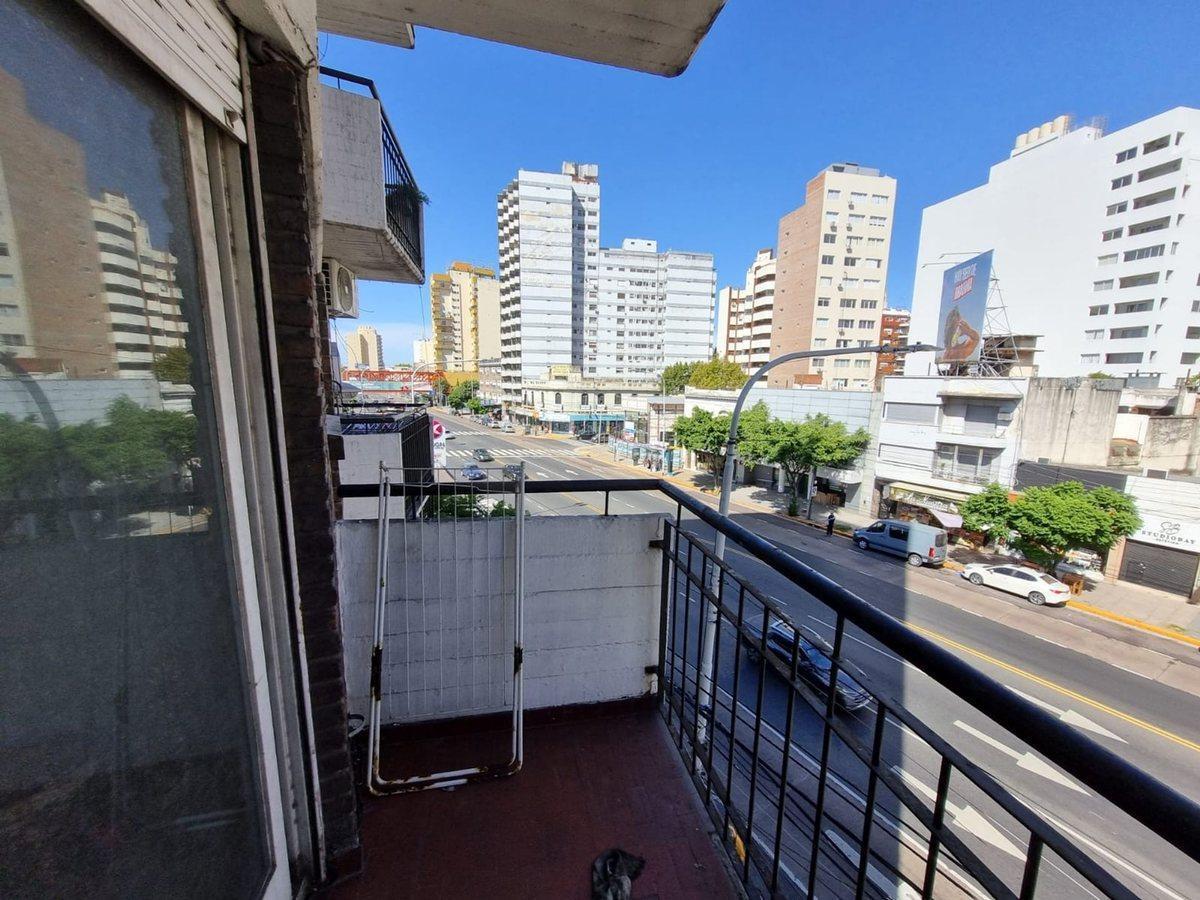 Foto de VENTA DEPARTAMENTO DOS AMBIENTES , AVELLANEDA ., imagen 3