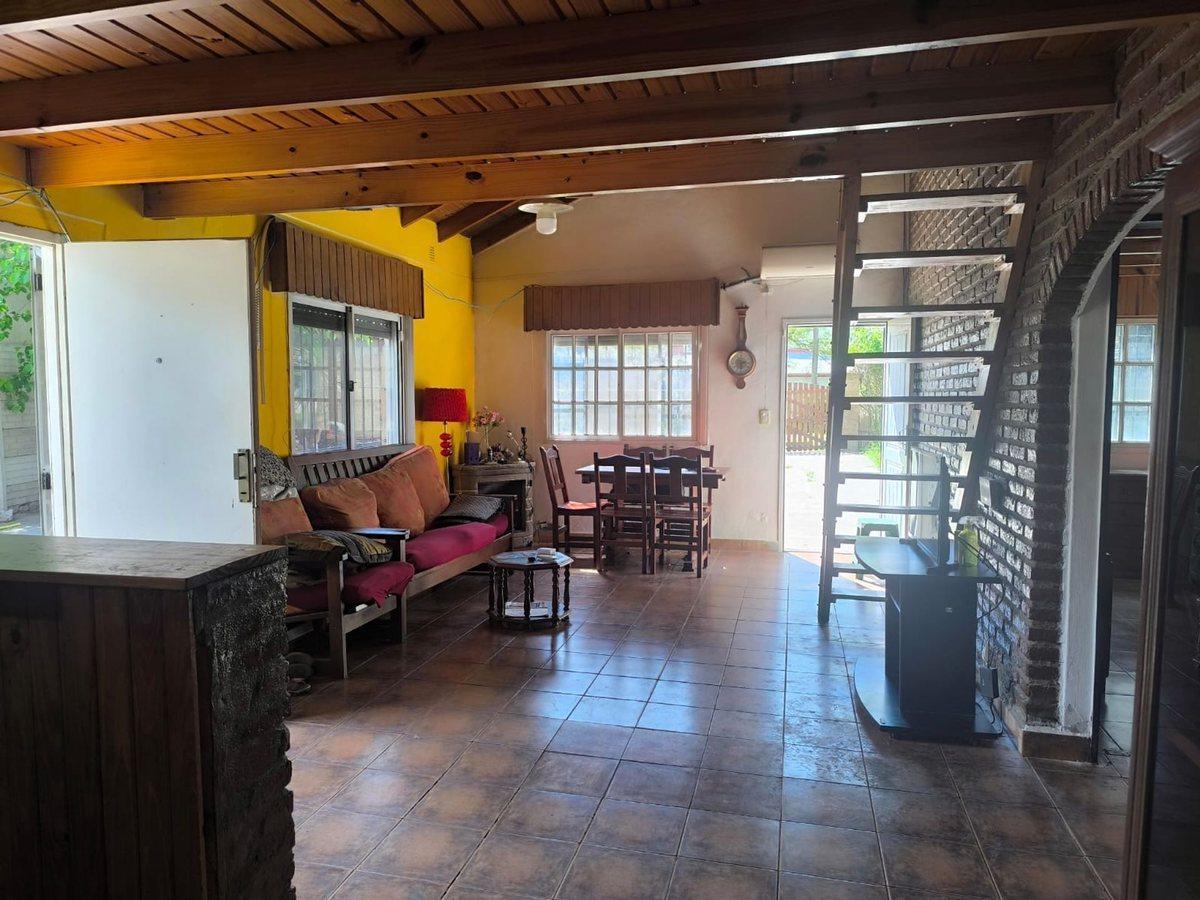 Foto de VENTA CASA DEL VISO PILETA, imagen 5