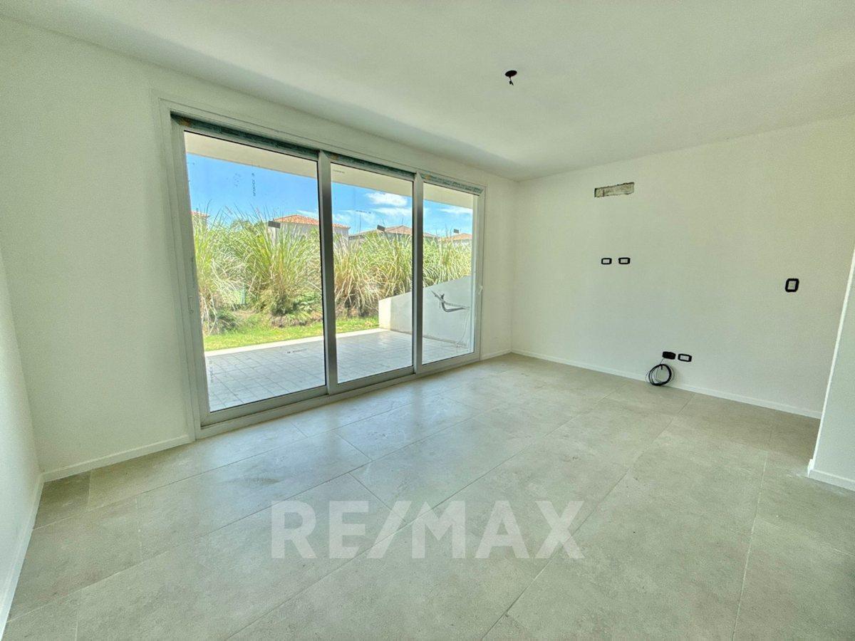 Foto de VENTA DPTO 2AMB JARDIN A ESTRENAR SARAVI VILLAGE, imagen 1