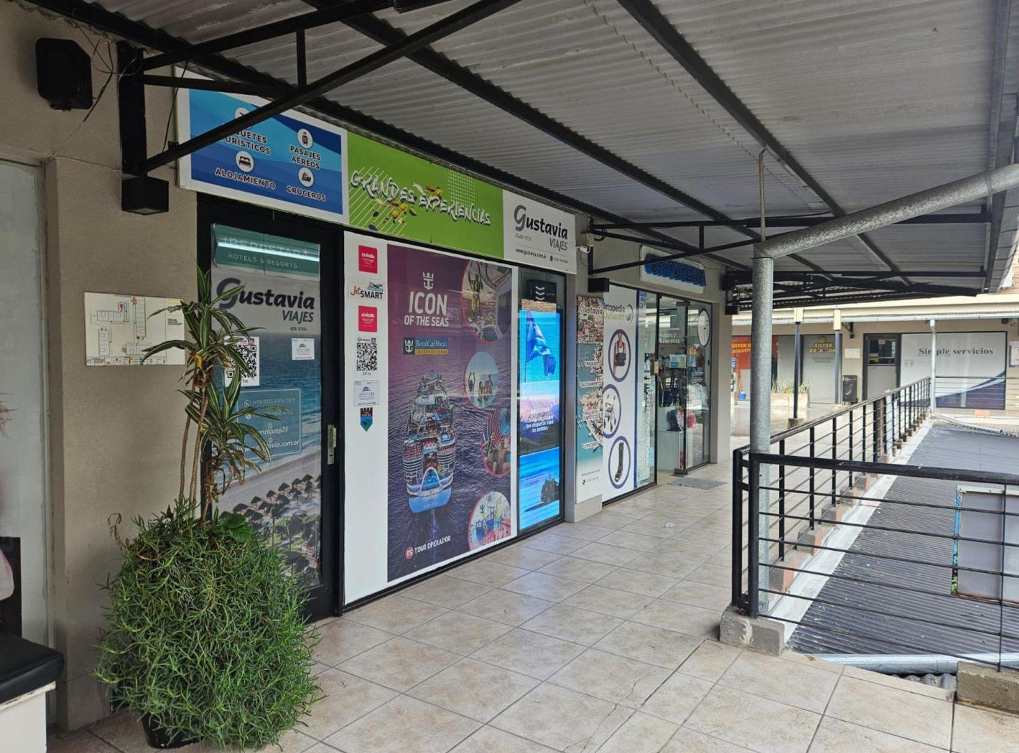 Foto de VENTA DOS LOCALES PASEO LA ESCALA CAAMAÑO, imagen 5