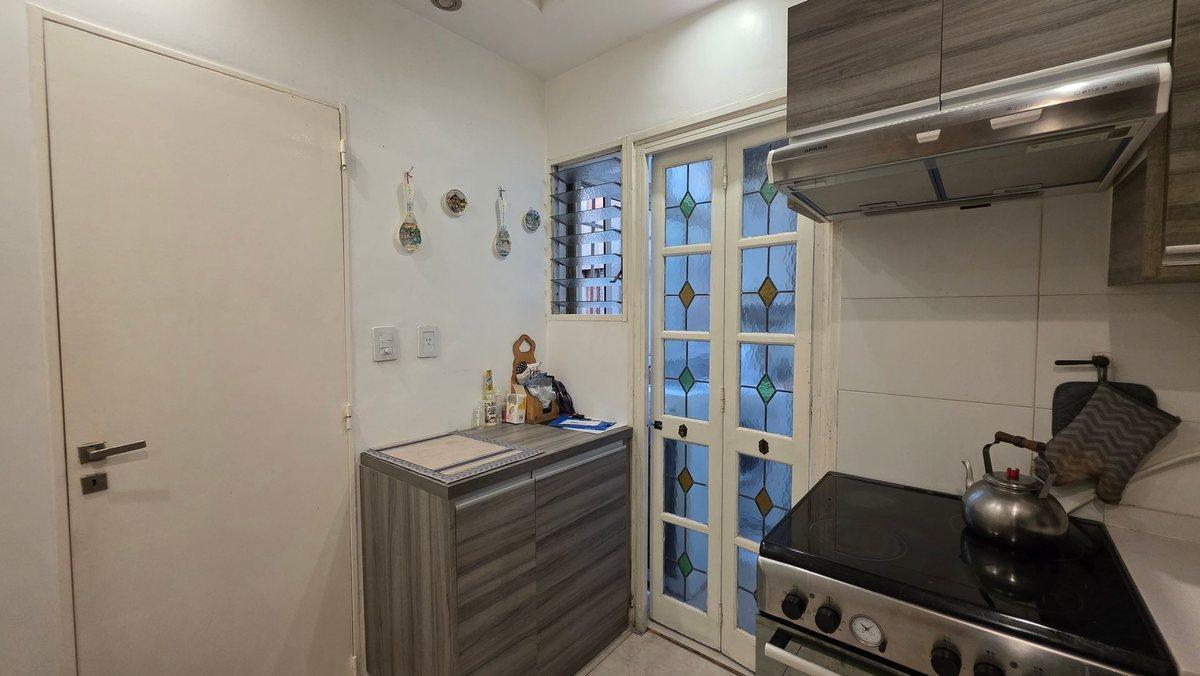 Foto de VENTA DEPTO 4 AMBIETES CABALLITO COCHERA, imagen 4