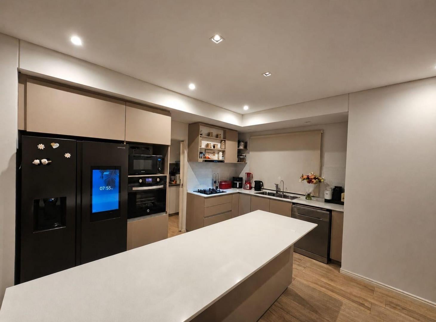 Foto de VENTA CASA 5 AMB STA ELENA LUMINOSA CON PILETA, imagen 1