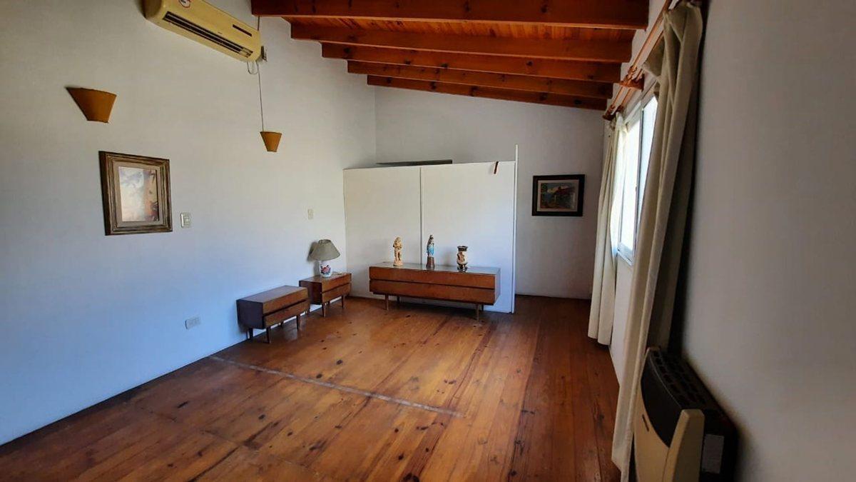 Foto de VENTA CASA MULTIFUNCIONAL PILAR CENTRO, imagen 5