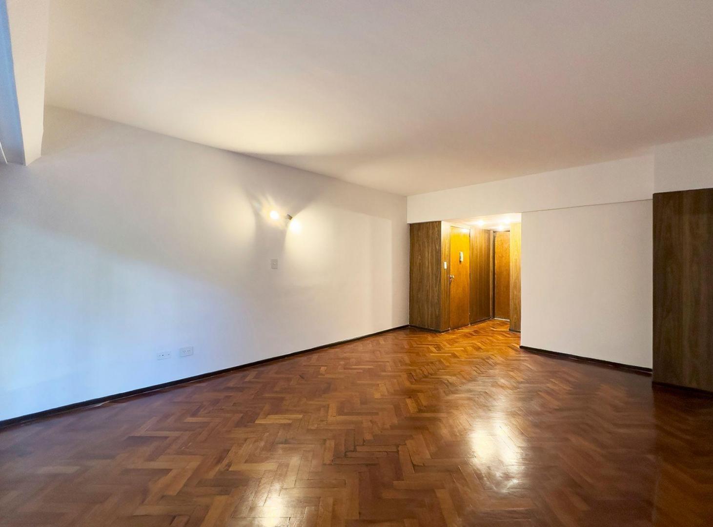 Foto de VENTA DEPARTAMENTO 3 AMB Y DEPENDENCIA BALVANERA, imagen 4