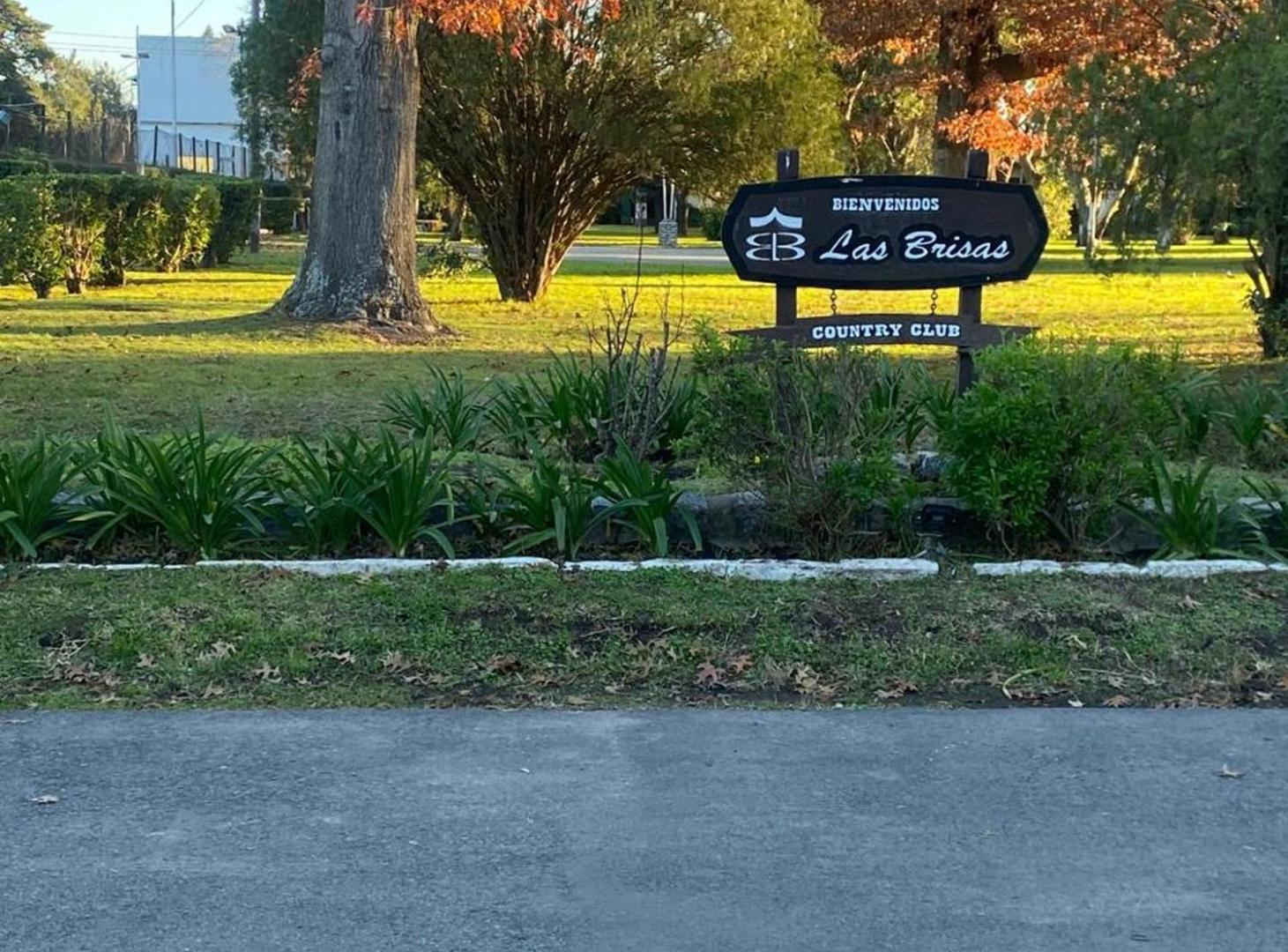 Foto de Venta Lote en Las Brisas Country Club, Pilar -, imagen 2
