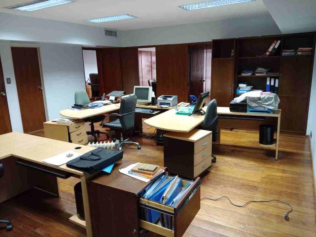 Foto de VENTA OFICINA MICROCENTRO 250MTRS DEL OBELISCO, imagen 3