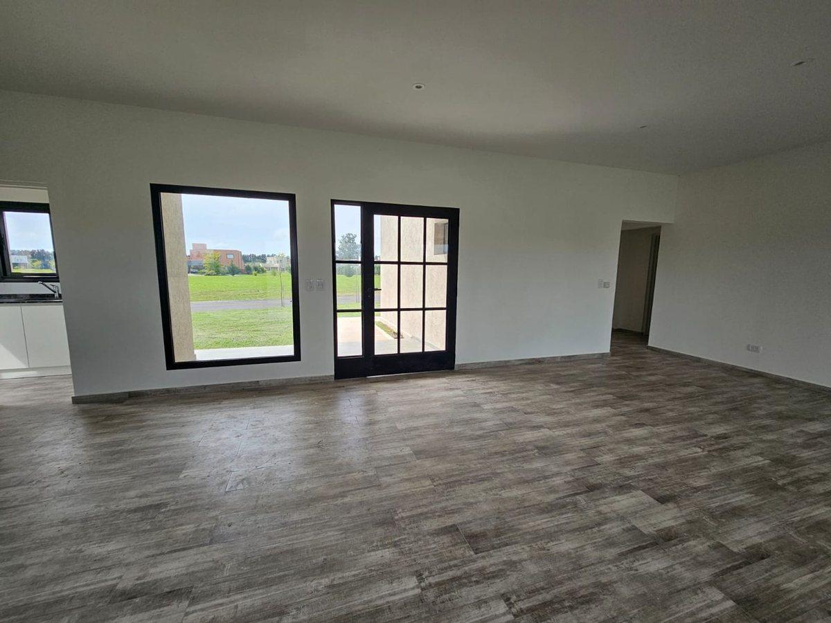 Foto de VENTA CASA 4 AMBIENTES BARRIO MONET LOS CARDALES, imagen 5