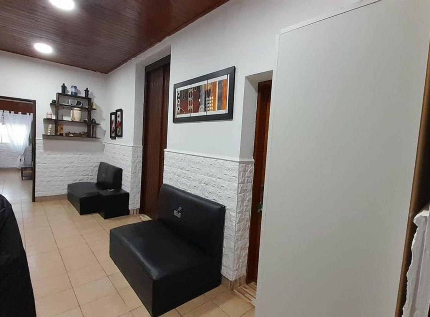 Foto de Chacra 12 ha Mercedes 2 viviendas, pileta y galpón, imagen 3