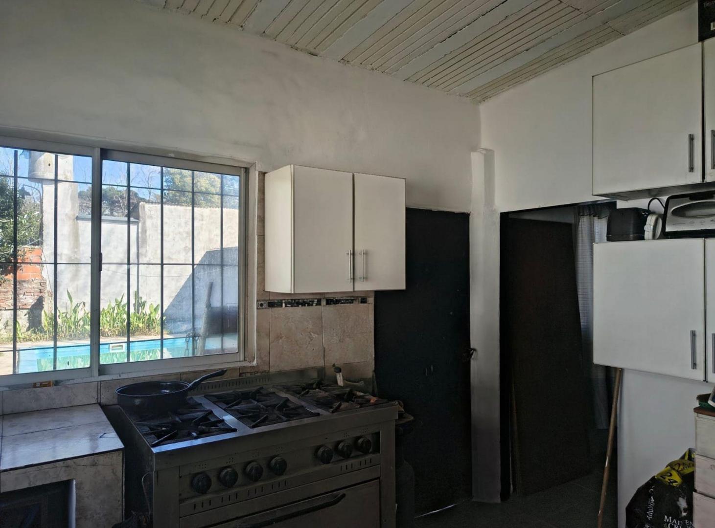 Foto de VENTA CASA MULTIFAMILIAR 11 AMB PILAR, imagen 2
