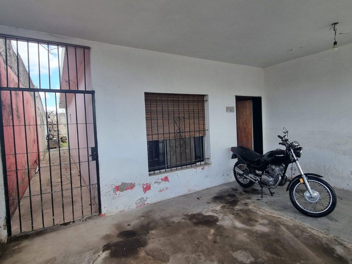 Foto de VENTA CASA GRAND BOURG A REFAC LOCAL APTO CREDITO, imagen 4