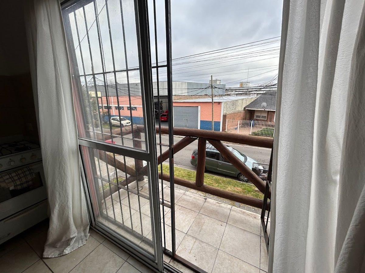 Foto de VENTA DEPTO 2 AMB PILAR CENTRO DUPLEX APTO CRED, imagen 3