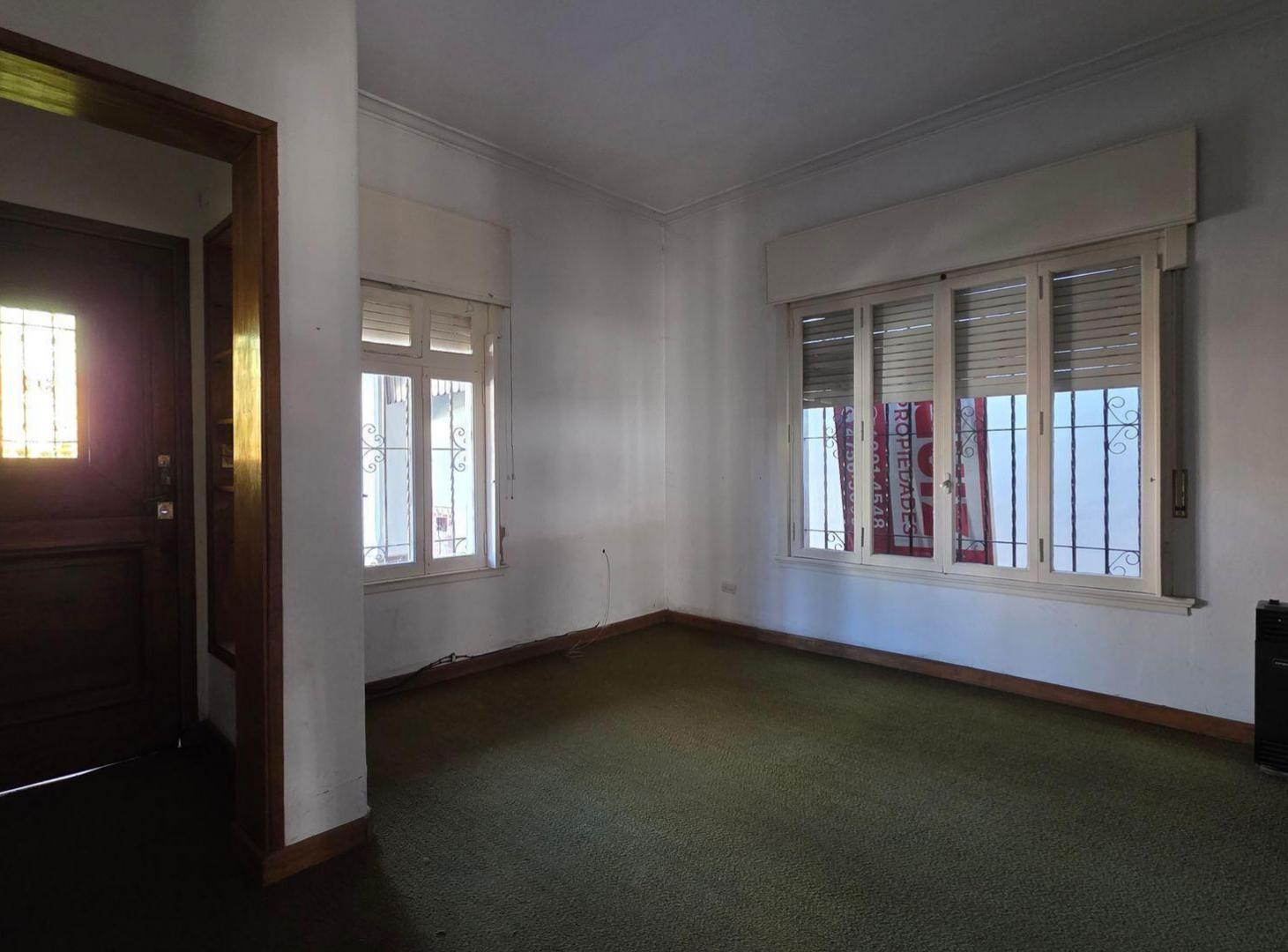 Foto de VENTA CASA 4 AMBIENTES CARAPACHAY VICENTE LOPEZ, imagen 2